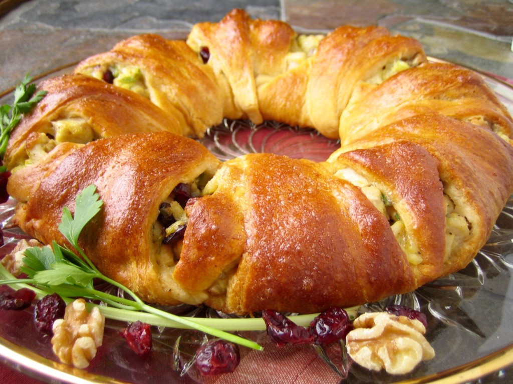 Turkey Cranberry Wreath Recipe