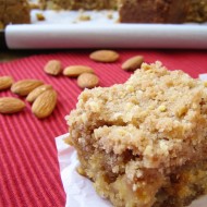 Snickerdoodle Apple Cake with Cinnamon Streusel